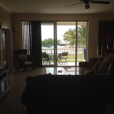 Whispering Seas Jamaica Appartement Ocho Rios Buitenkant foto