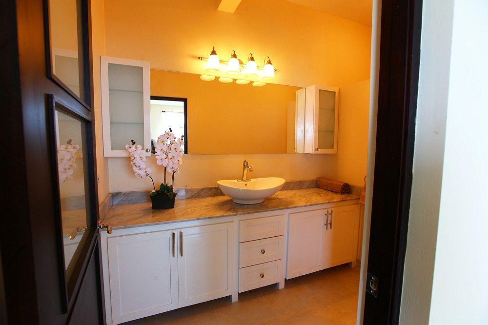 Whispering Seas Jamaica Appartement Ocho Rios Buitenkant foto