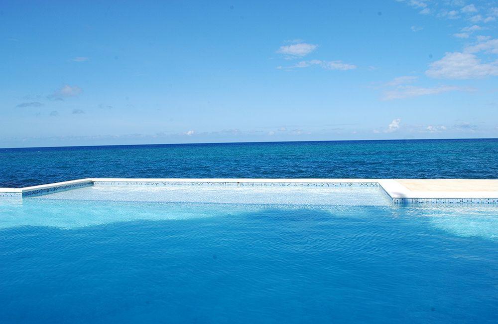 Whispering Seas Jamaica Appartement Ocho Rios Buitenkant foto